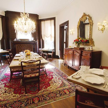 Louisville Bourbon Inn Экстерьер фото